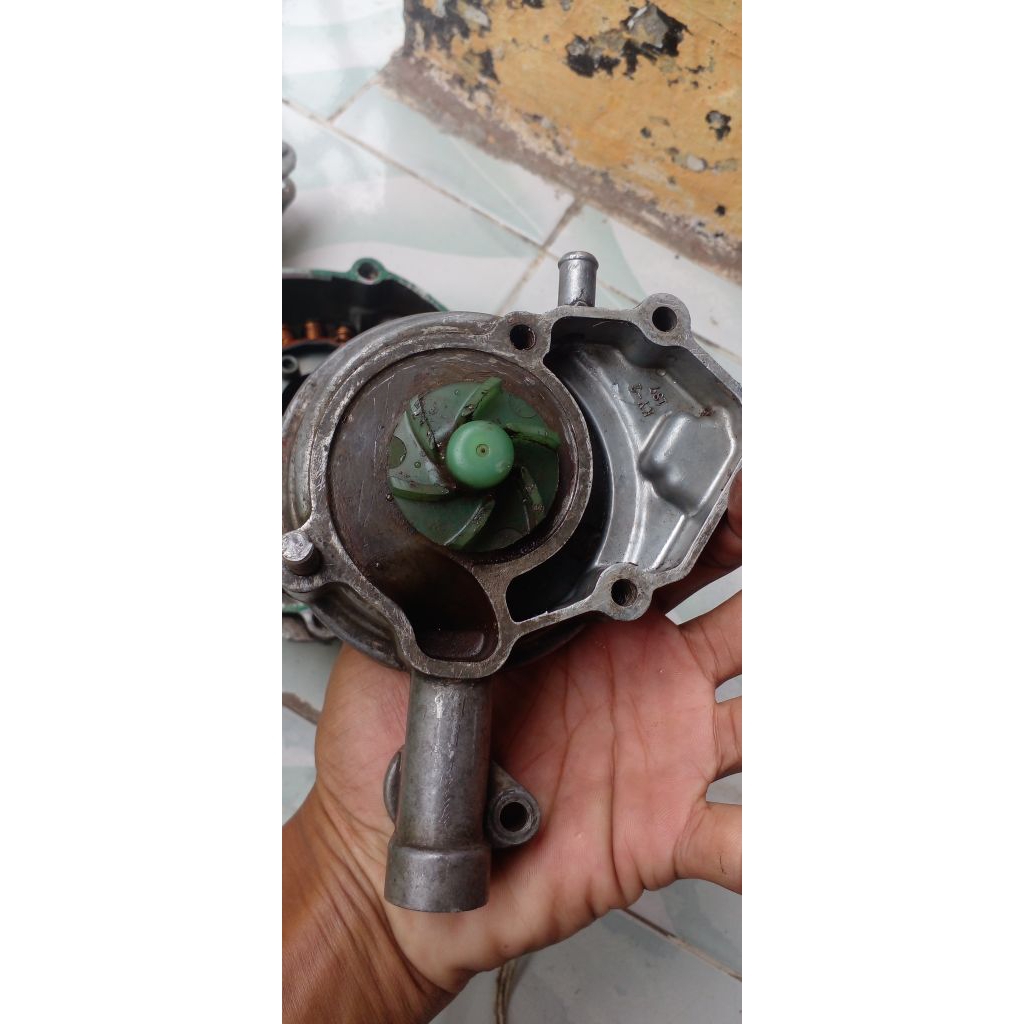Waterpump vixion old ori copotan 1 set