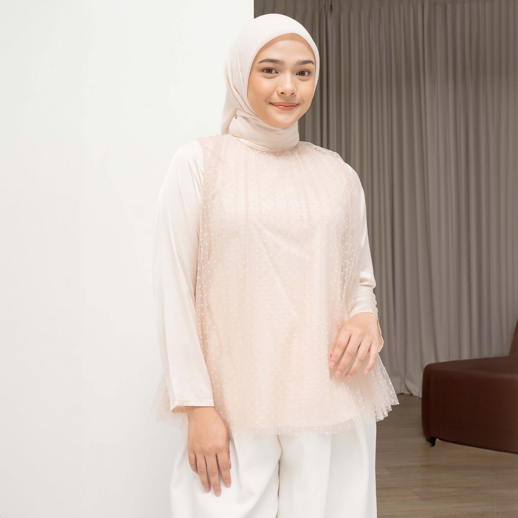 HijabChic Keeva Gold Top - Baju Blouse Kondangan Pleats Elegan Satin Lace Premium