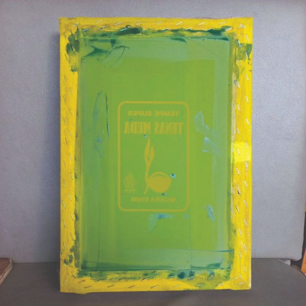 

SKRIN T120 KUNING SUDAH ADA GAMBAR SABLON PLASTIK - KARUNG - KERTAS - KULIT DLL