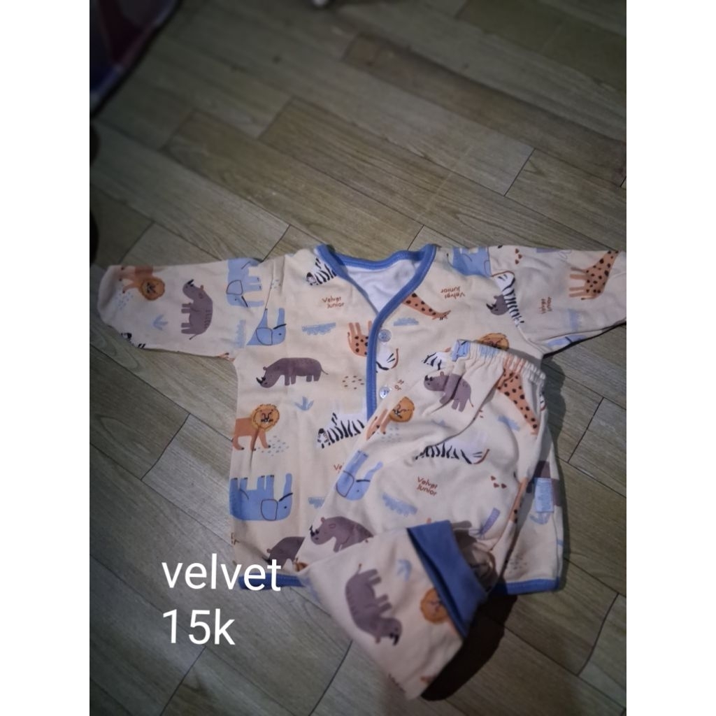 setelan velvet 0-3bulan