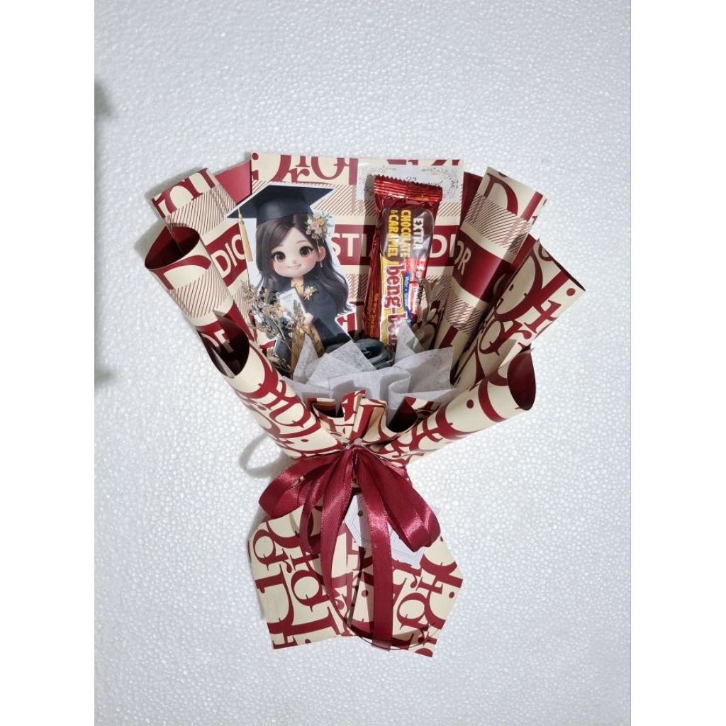 

Buket topper wisuda mix beng-beng