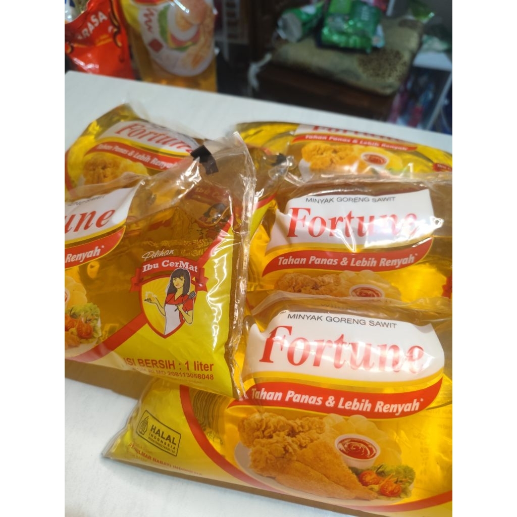 

Minyak goreng fortune Pillow ( 5L ) paket 1L x 5 Pcs
