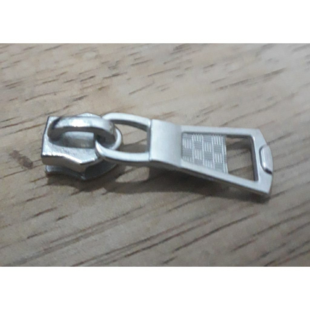 

kepala resleting pita nomer 5