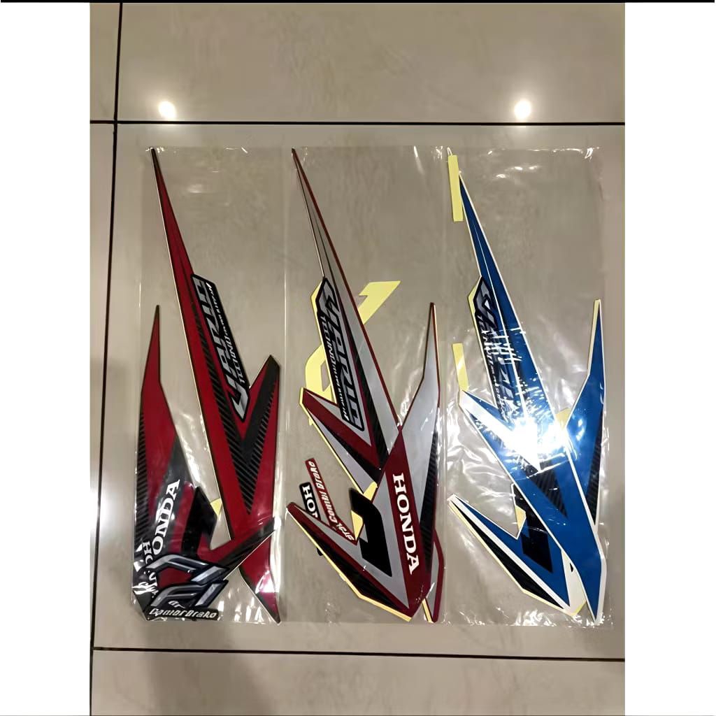 Striping Motor/ Les Body Honda Vario 125 2015