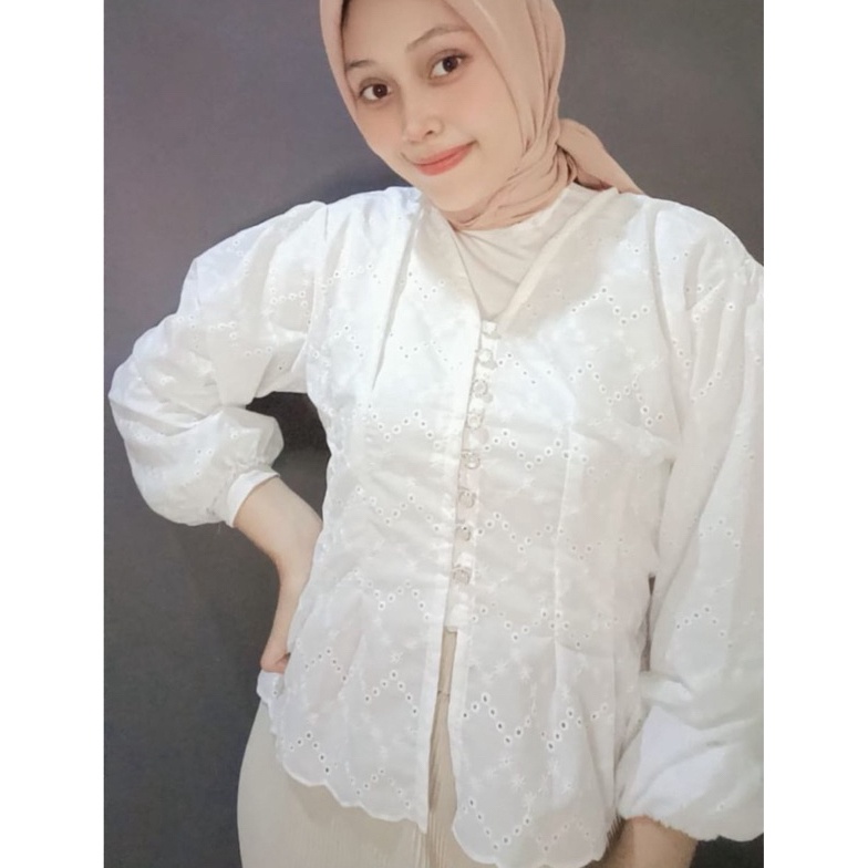 Pasti Laku Bora top blouse atasan baju wanita katun bordir bolong hijab friendly kondangan vintage l