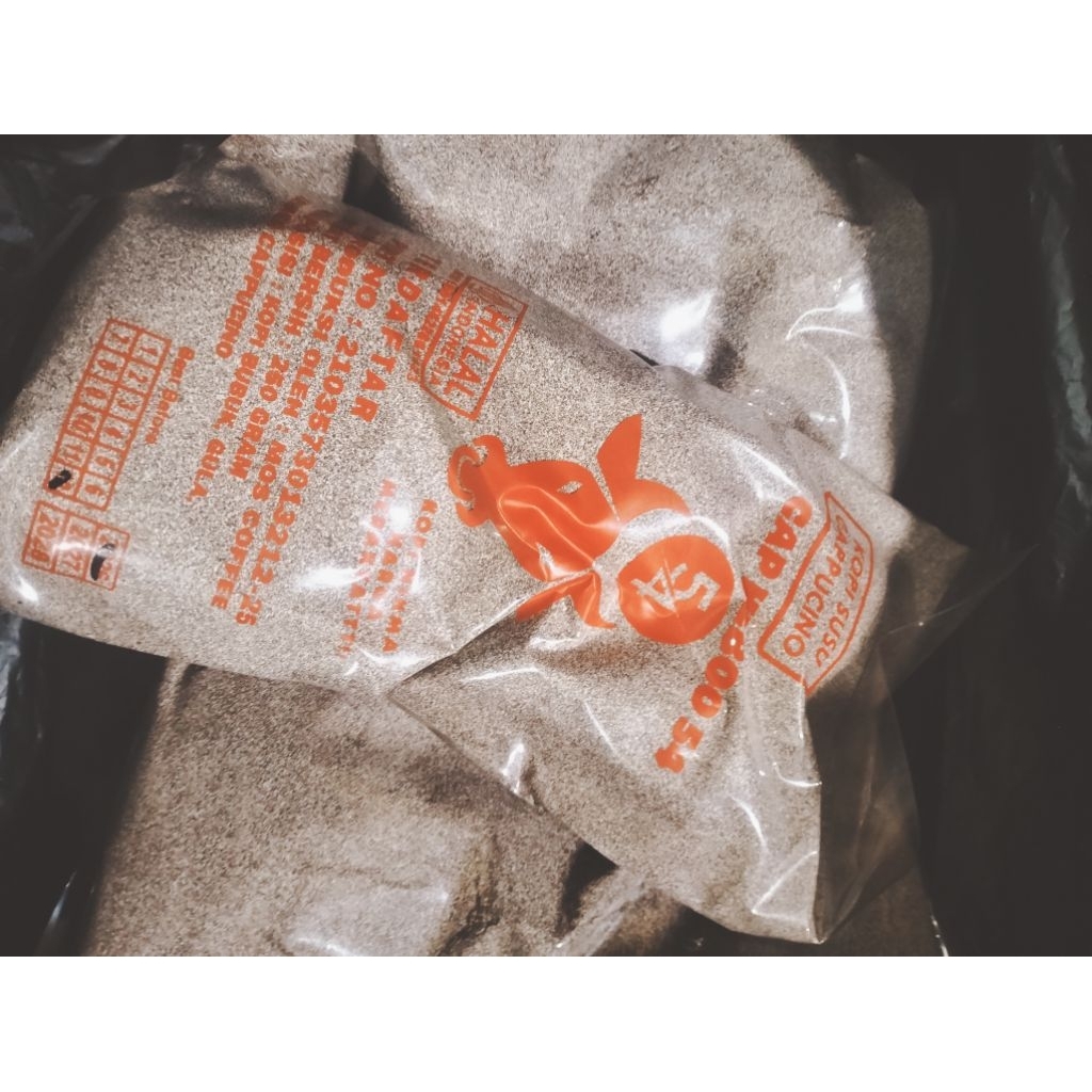 

KOPI SUSU KEBOO 54 250 GRAM RENDAH GULA RASA GAK KALAH SAMA GODAYY