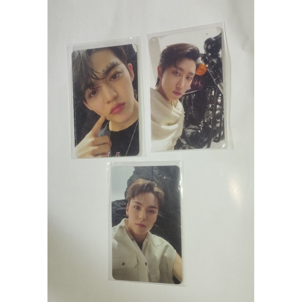 PC Seventeen face the sun