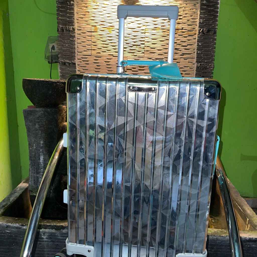 preloved rimowa tiffany&co cabin