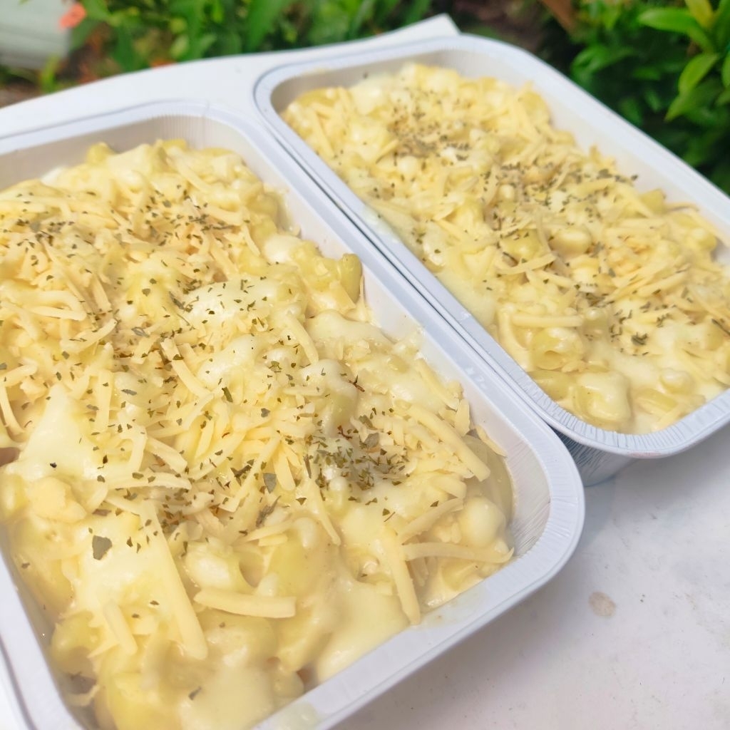 

Mac & Cheese Dengan Saus Bechamel Keju (Medium) PO Sehari