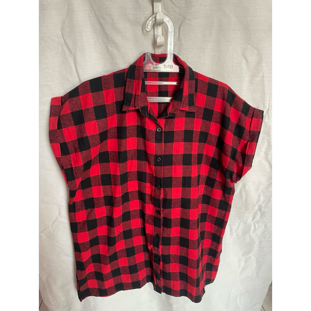 [PRELOVED] ADA Woman Kemeja Kotak-Kotak Hitam Merah Big Size | Baju Second Like New Ori 100% | Baju 