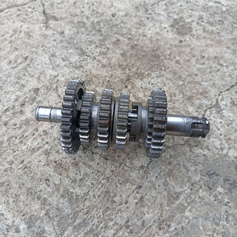 Original axle drive shaft as rasio ger ratio gear depan 55K Yamaha Rxz rx-z rzr