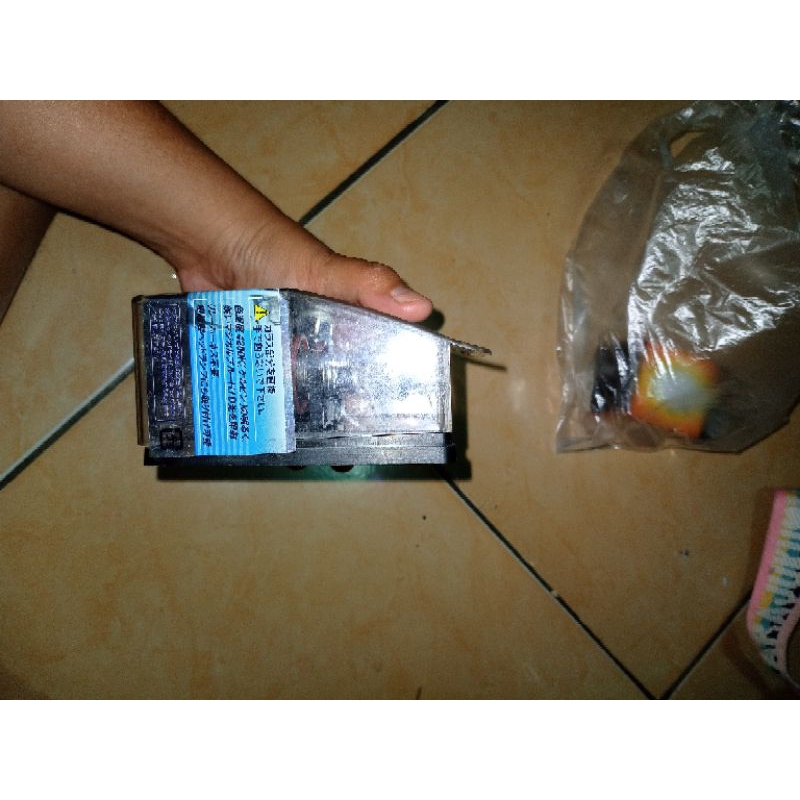 Lampu utama Mobil Arctic White