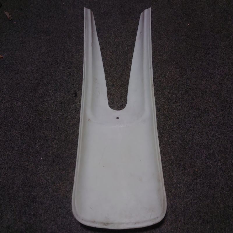 pet sambungan spakbor slebor depan yt115 dt 100 Enduro original ori