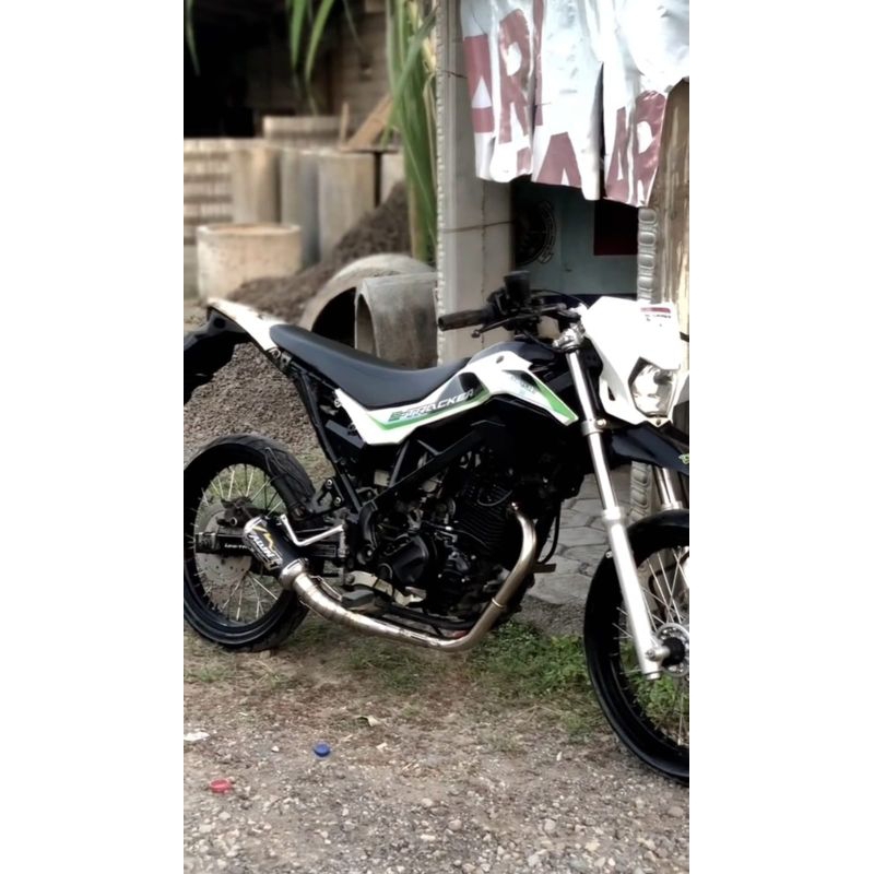 Knalpot racing klx crf d tracker tipe kolong bawah original AWN