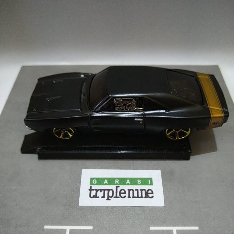 Hot Wheels '68 DODGE CHARGER