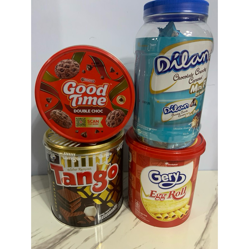

paket jajan lebaran 120 rb dilan,tanggo,goodtime,gery egg rool