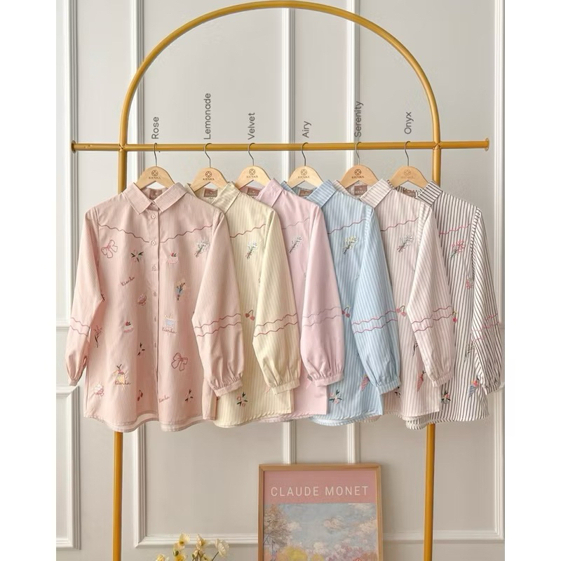 Kimmy Embroidery Blouse - Kienka (Preloved)