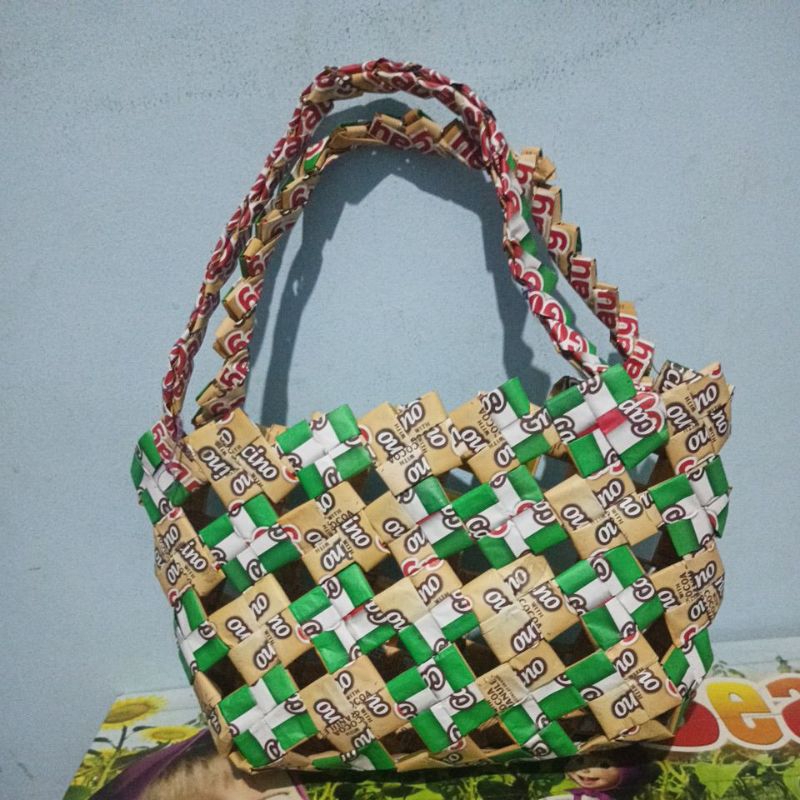 

Tas dari bungkus kopi