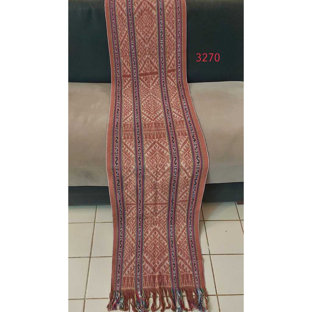 Pasmina tenun Amarasi pewarna alam, Timor, NTT