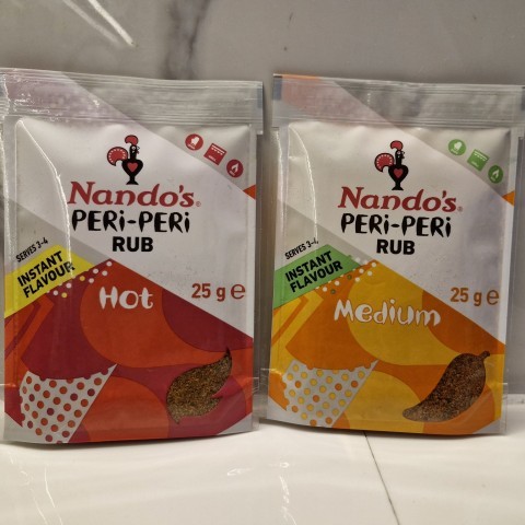 

Nando's Peri-Peri Rub 25g / 20g Bumbu Ayam Peri-Peri Nando's