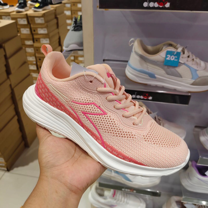 DISKON DIADORA RUNNING PINK WOMEN ORIGINAL STORE