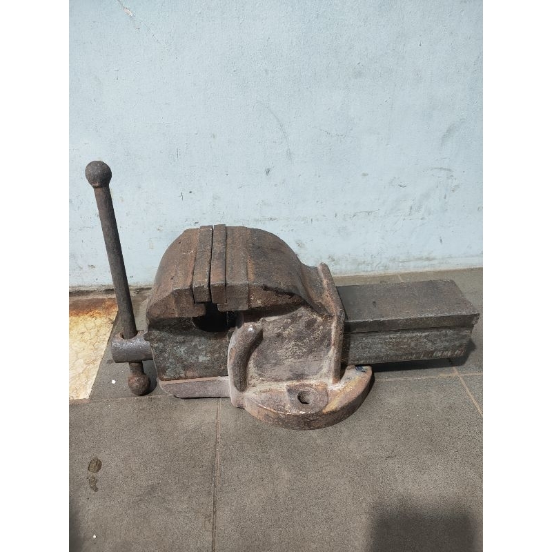 ragum..catok 5inc barang jadul