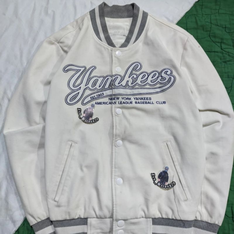 VARSITY MLB SATIN YANKEES
