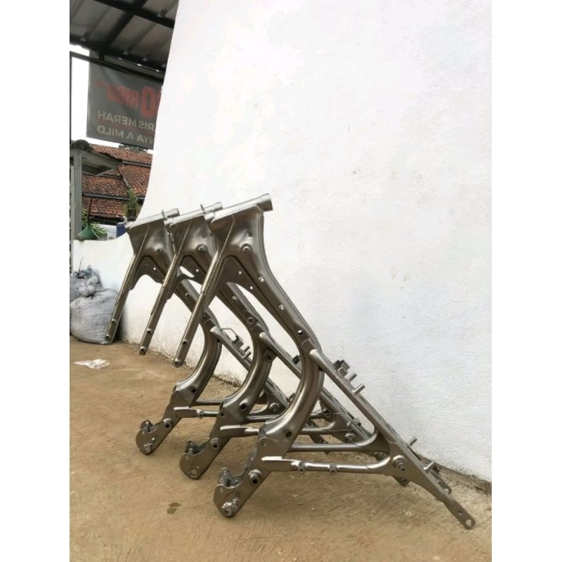 FRAME RANGKA CB TATANAN MINIMALIS SUDUTAN FUL TATANAN