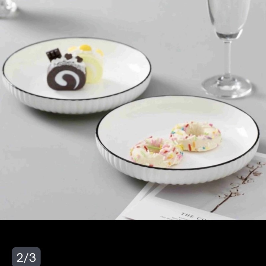 Piring Keramik Embose Lis Hitam 8" Premium Taniti 8" Piring Elegan Bulat Saji Makanan Penutup Piring