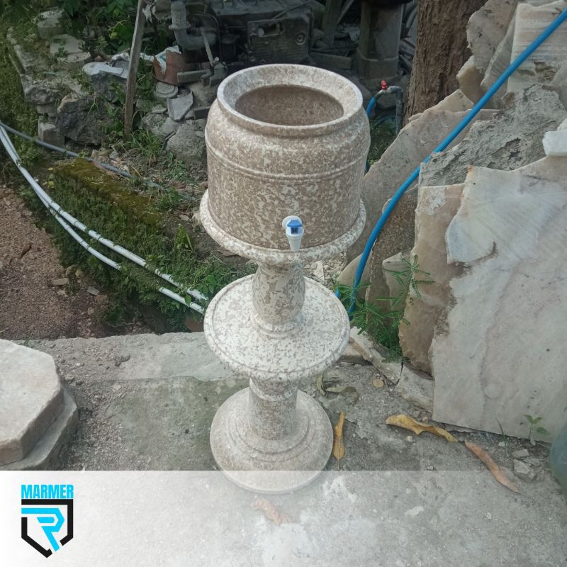 Guci Galon + Kaki Marmer Putih Motive