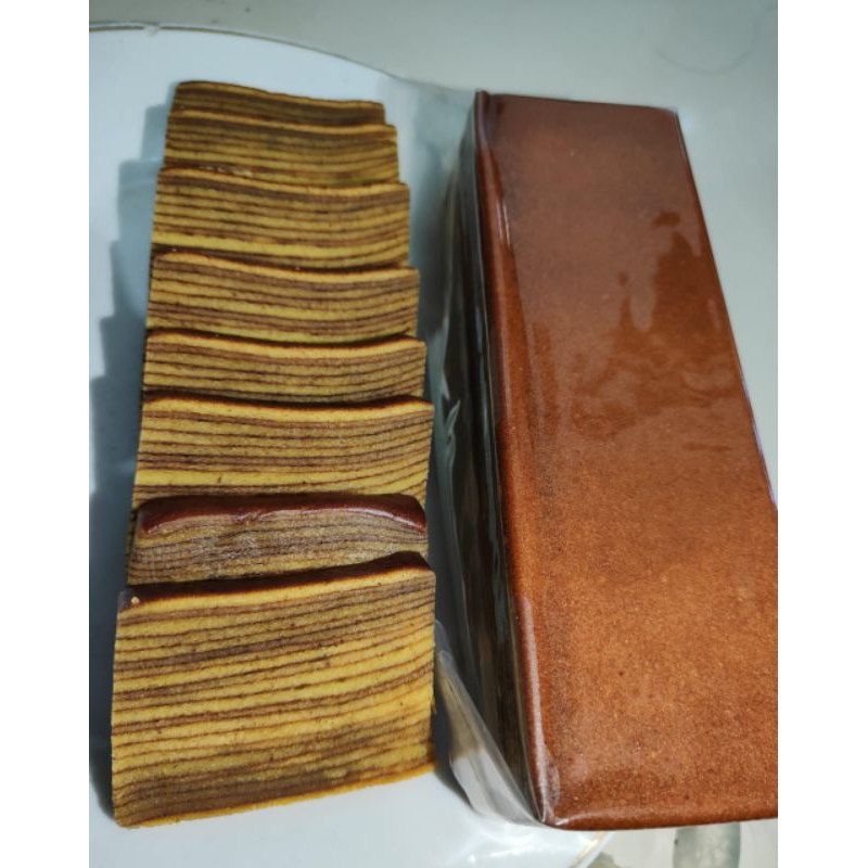 

Lapis Legit Premium Wali
