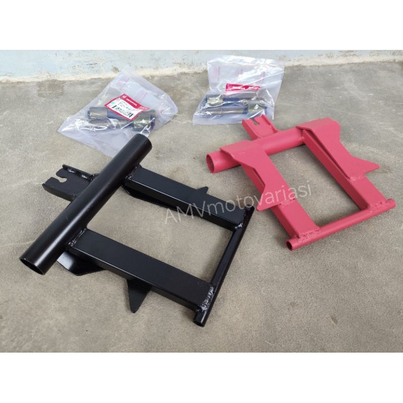 ENGINE MOUNTING VARIO 125/150 LED, 125/150 NEW Engine Monting Vario