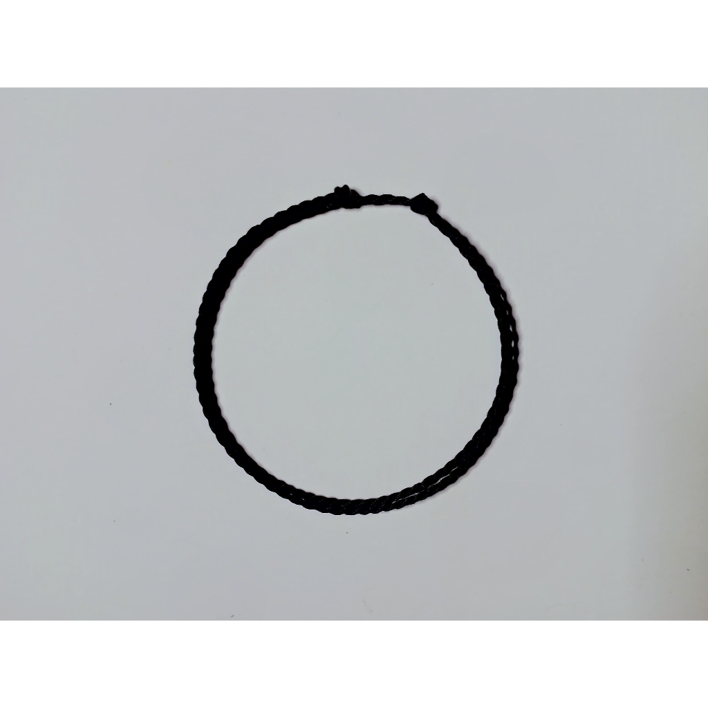 GELANG TALI / GELANG TALI SERUT / GELANG HITAM / GELANG TALI TIPIS / GELANG BENANG / GELANG BENANG J