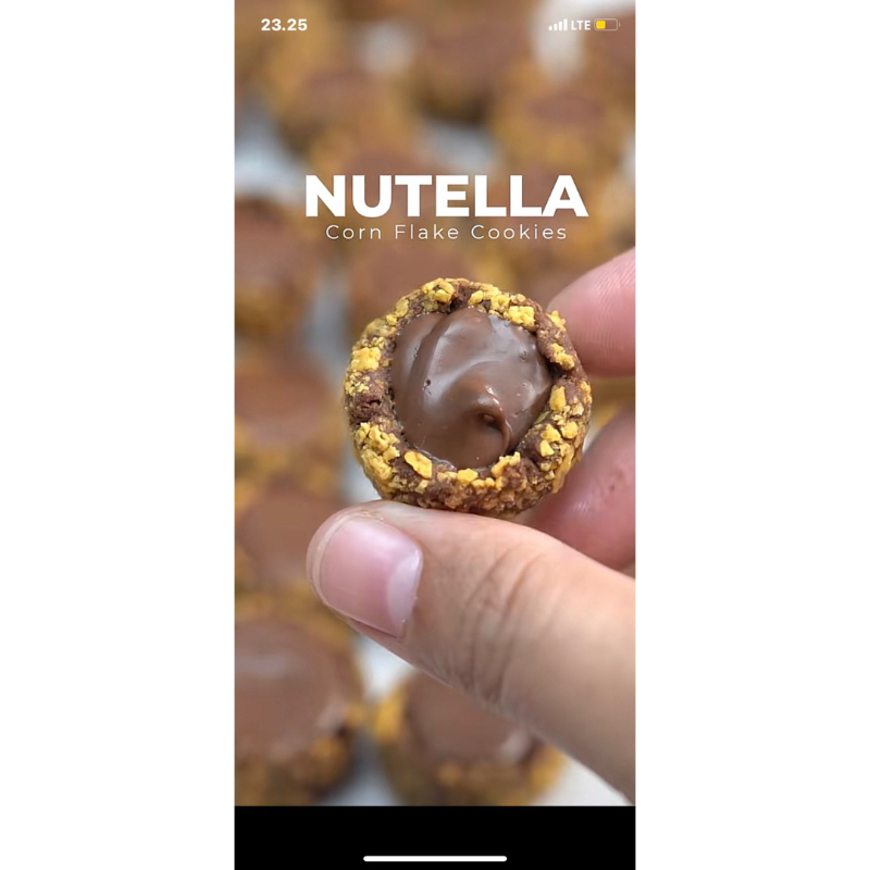 

NUTELLA CORN FLAKE COOKIES