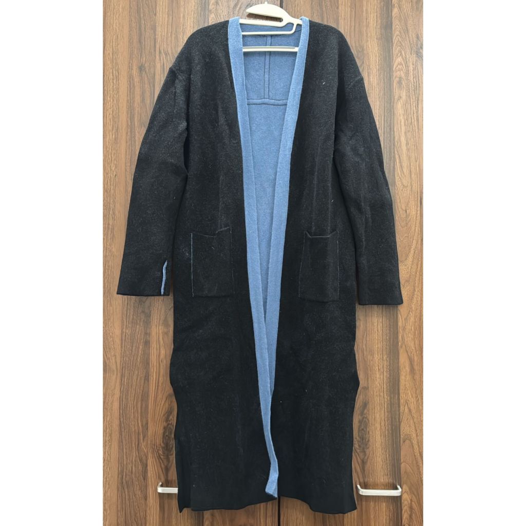 PRELOVED LONG COAT BLACK BLUE MANTEL MUSIM DINGIN BULU HITAM BIRU POLOS