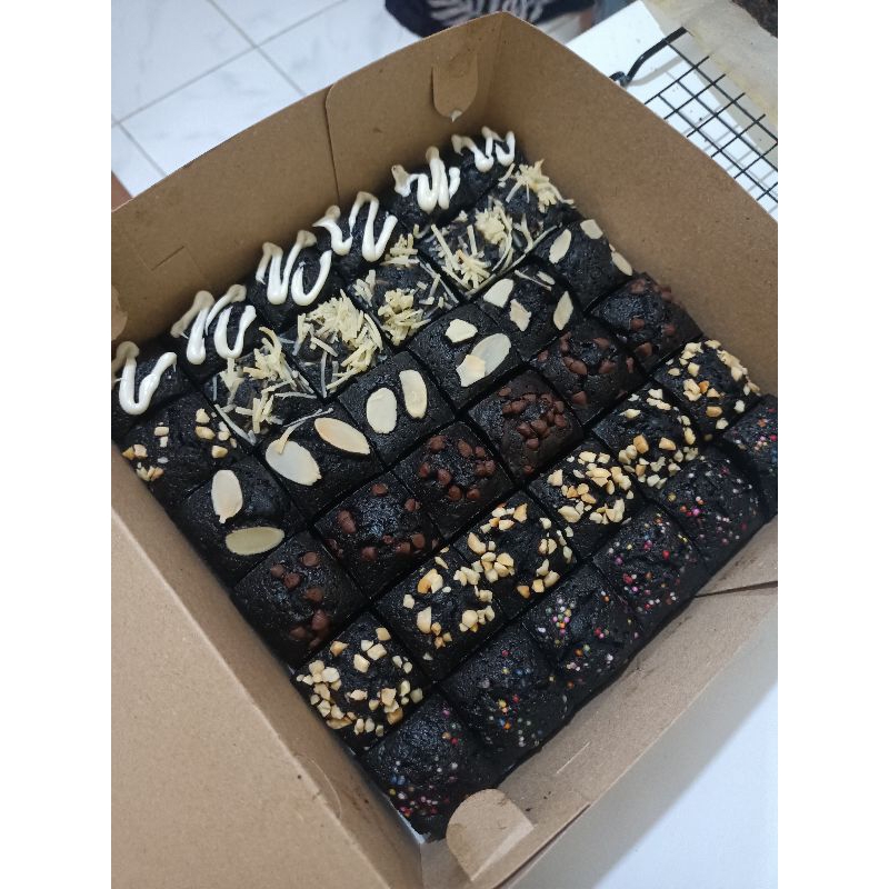

fudgy brownies l browneis bakar 36 potong