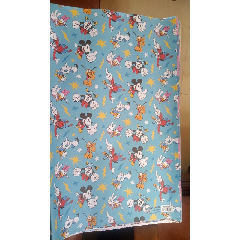 

Kertas kado premium