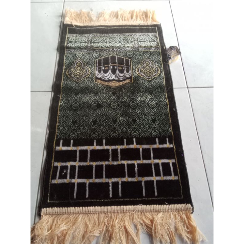 sajadah kecil tebal