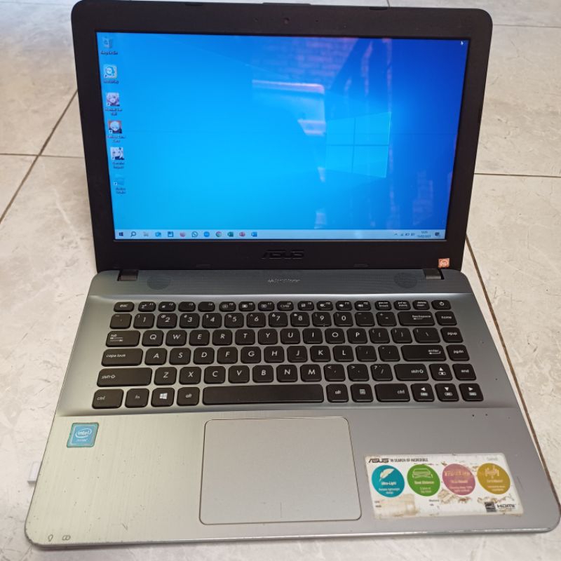 Laptop 14 inch Asus X441N intel celeron N3350 ram 4 gb