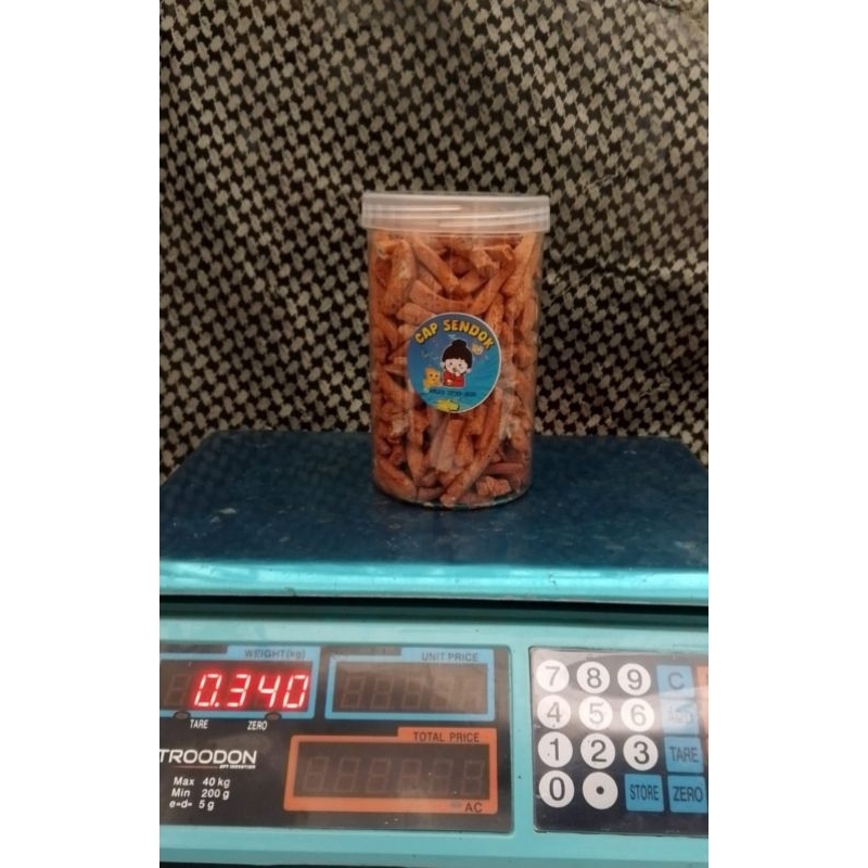 

Basreng pedas gurih kemasan toples 1000ml