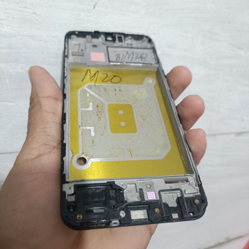 FRAME TULANG TENGAH SAMSUNG M20 ORIGINAL COPOTAN