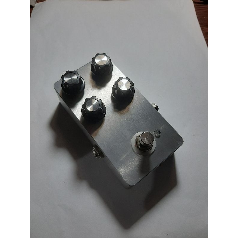 efek gitar cabinet simulator