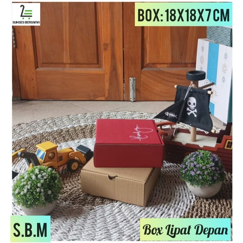 

Box 18x18x7cm /Kardus/Karton/Packaging/hampers