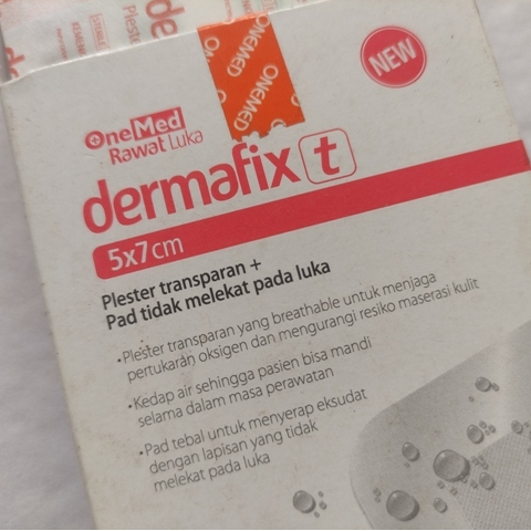 Plester luka anti air Plester operasi anti air Plaster perban onemed plester