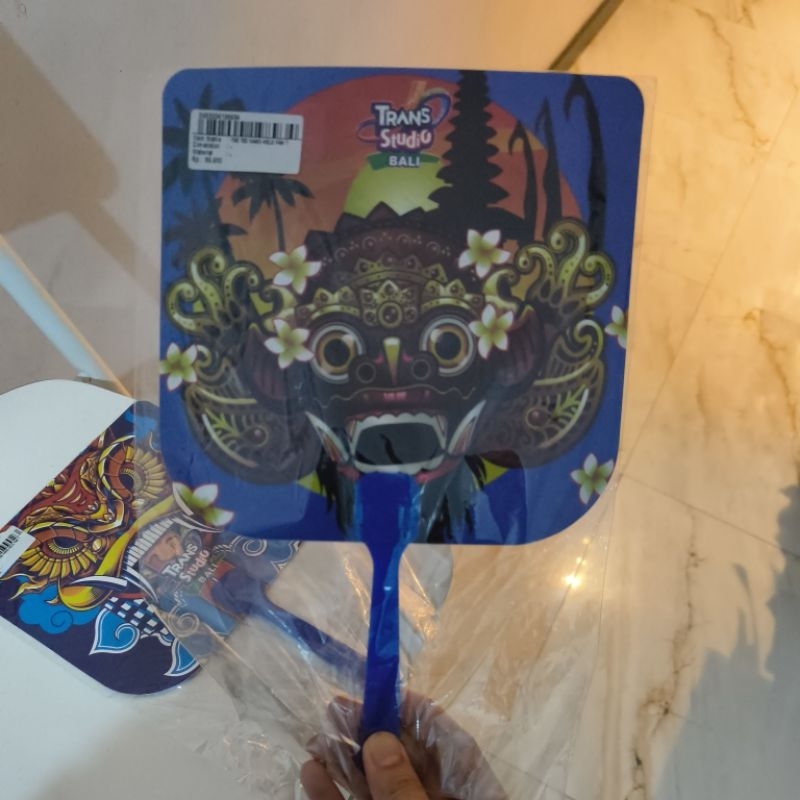 kipas tangan trans studio bali