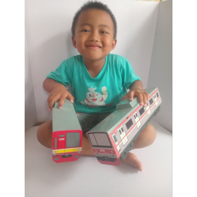Kereta KRL Commuter Mainan