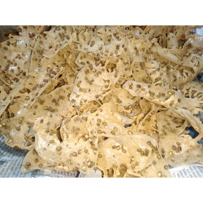 

Peyek kacang hijau 250gram
