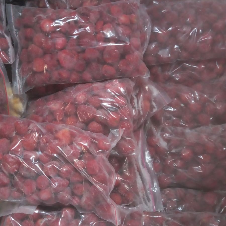 

RASBERRY BUAH BERI BERRI BUAH FRESH KEMASAN 1 KILO BUAH BEKU TERLARIS IMPORT