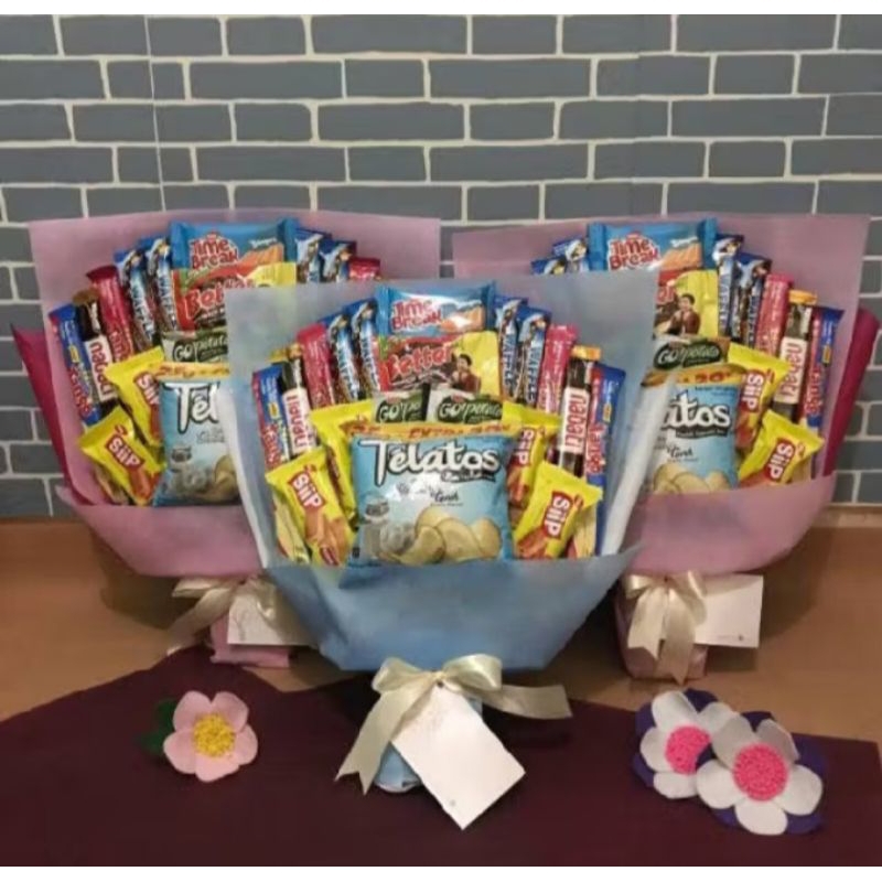 

READY STOCK (B03) BUCKET SNACK/SNACK BOUQUET