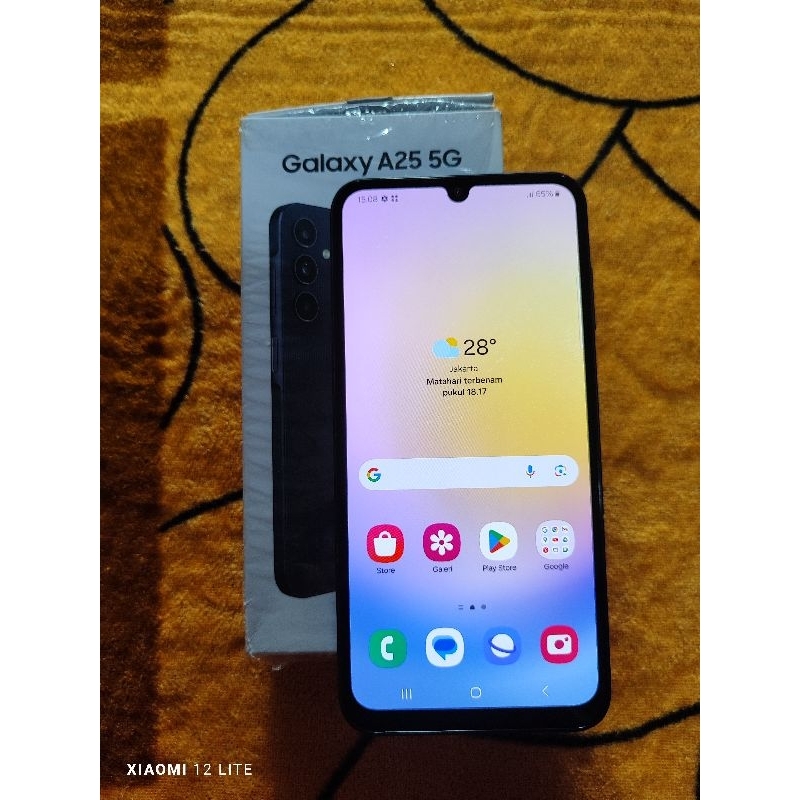 samsung galaxy A25 5g 8/128gb second bergaransi